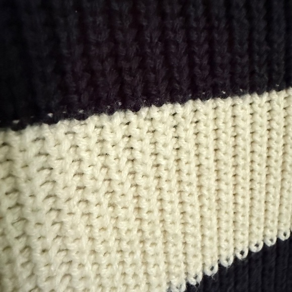 Levi's Eve Bold Block Stripe Sweater Navy Cream Size Medium Preppy - Picture 5 of 10